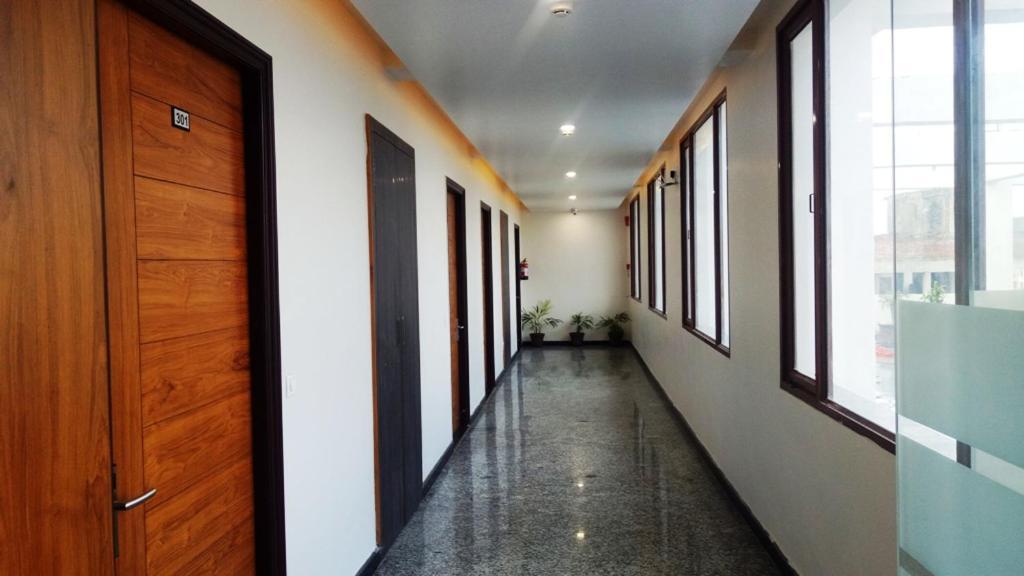 Alankrita Suites & Party Halls Meerut Exterior photo